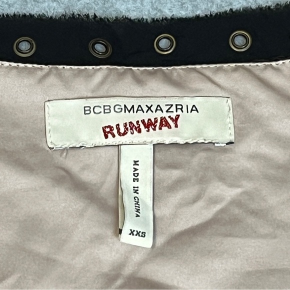 BCBGMaxAzria Designer Deep V Grecian Dress. Black and Beige. Size XXS #1160 - Picture 9 of 10